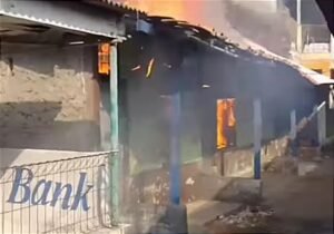 Kebakaran Hebat Melanda Kontrakan di Cinangoh