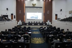 DPRD Karawang Paripurnakan Raperda Perubahan Perda BMD dan Nota Pengantar KUA-PPAS Perubahan Tahun 2024