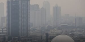 Pemerintah Pasang Sensor Gas di Pabrik untuk Kurangi Polusi