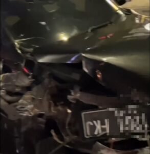 Kecelakaan di Tambun Selatan, Bus Tabrak Mobil Pribadi