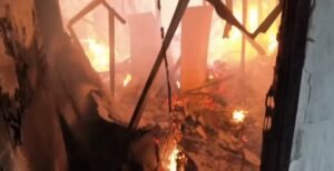 Apartemen di Jakarta Timur Hangus Terbakar