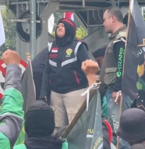 Ribuan Pengemudi Ojol di Seluruh Indonesia Gelar Aksi Mogok