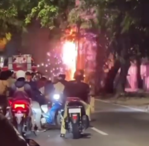 Kebakaran Kabel Listrik di Jalan Pegangsaan Dua, Kelapa Gading