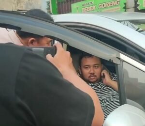 Polisi Amankan Pengemudi yang Tertidur Karena Mabuk di Tebet