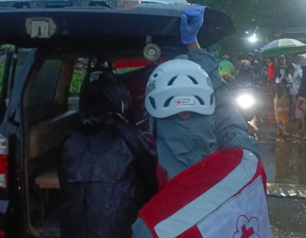 Pria Tewas Tertabrak Kereta Api di Kawasan Jembatan Opat