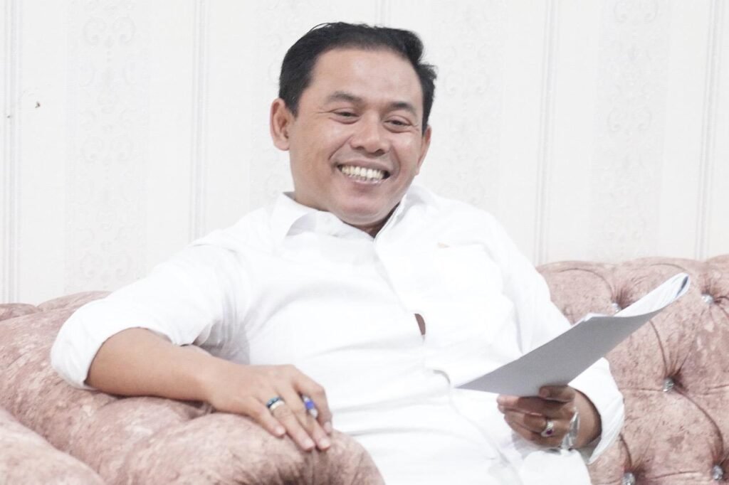 Ketua DPRD Karawang Tegaskan Proyek Rehabilitasi Stadion Singaperbangsa Harus Selesai Tepat Waktu