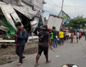 Tragedi di Ngaliyan Semarang, Sebuah Truk Alami Rem Blong