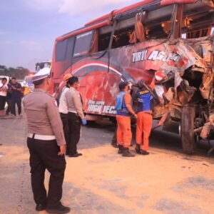 Kecelakaan di Tol Pandaan-Malang, 4 Orang Meninggal Dunia