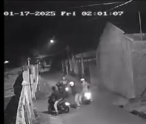 Detik-Detik Pemuda Dibegal Terekam CCTV di Tambun Selatan
