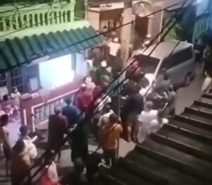Diduga Pakai Jimat, Pelaku Curanmor Tak Sakit Dihajar Warga Koja