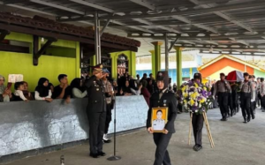Kapolri Naikkan Pangkat Bripka Andithya usai Selamatkan Korban Tenggelam