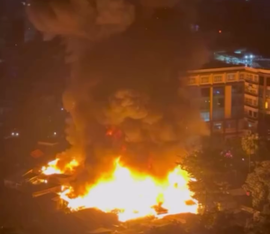 Kebakaran Melanda Kawasan Penduduk Jakarta Utara
