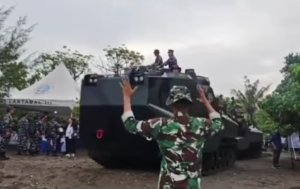 Tank Amfibi Dikerahkan untuk Bongkar Pagar Laut Tangerang