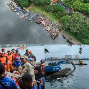 Antisipasi Banjir, Pemprov DKI Lakukan Pengerukan di 17 Titik