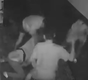 Viral! Penganiayaan Brutal di Babakan Ciparay Terekam CCTV