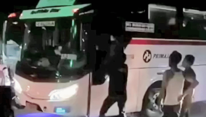 Viral! Pengamen Pecahkan Kaca Bus di Balaraja, Ini Kronologinya