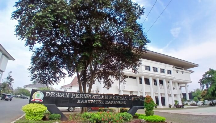 Rapat Paripurna Agenda Penting Berhasil DPRD Karawang Kejar