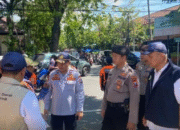 Razia Gabungan Samapta Polres dan Dishub Berantas Parkir Ilegal di Gresik