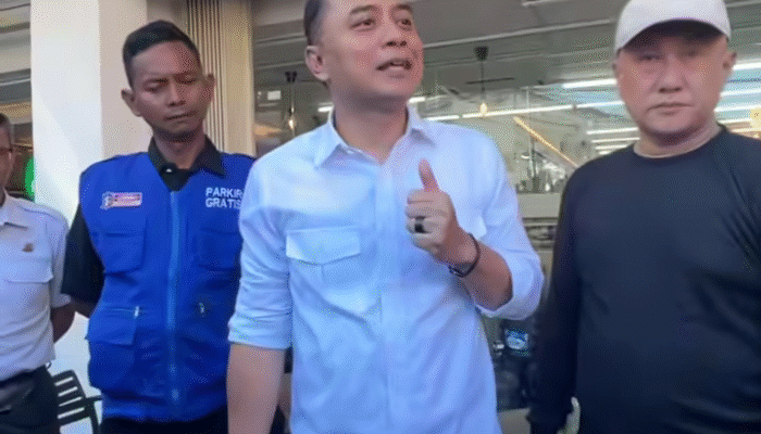 Pemkot Surabaya Segel Parkiran Minimarket karena Tak Sediakan Jukir Resmi