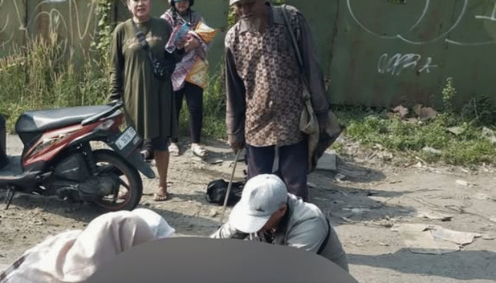 Nahas! Siswi SMP Tewas Ditabrak Truk di Driyorejo
