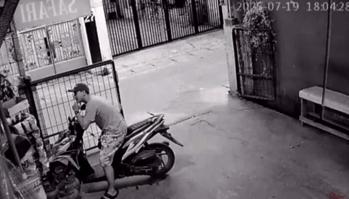 Modus Tanya Harga Air, Maling Curi Tabung Gas di Bekasi