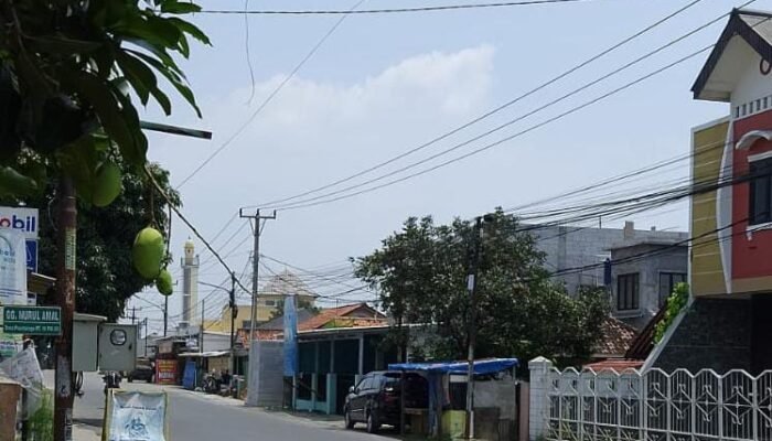 Gempa Magnitudo 4,7 Guncang Karawang, Warga Panik Keluar Rumah