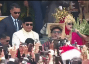 Kemeriahan HUT ke-80 RI di Istana Merdeka, Tarian Pacu Jalur Ramaikan Suasana