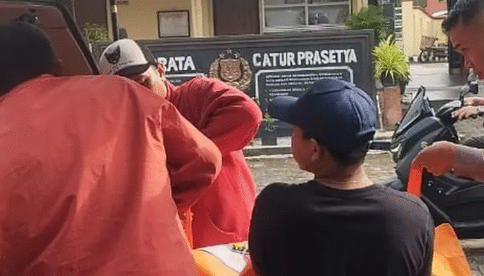 Dua Pencuri Tiang Telkom Tewas Tersengat Listrik di Deli Serdang