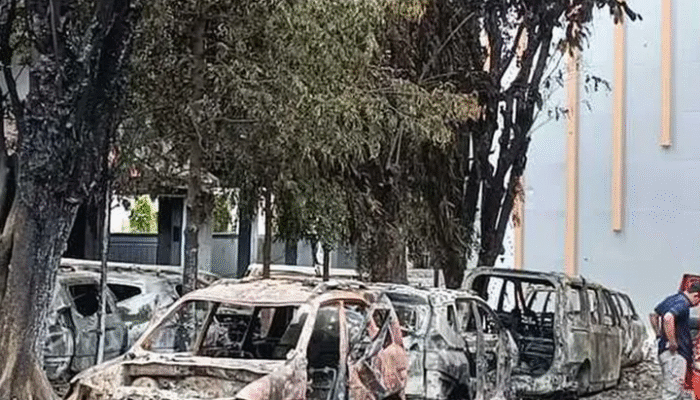 Polisi Tetapkan 11 Tersangka Pembakaran Gedung DPRD Makassar