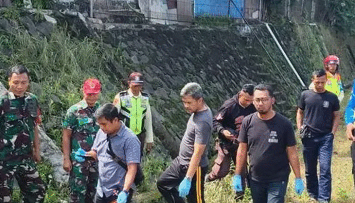 Tragis! Wanita Tanpa Identitas Tewas Tertabrak KRL di Jalan Dadali Bogor