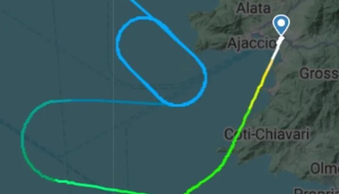 Petugas ATC Tertidur, Pesawat Paris–Corsica Berputar 18 Menit di Udara
