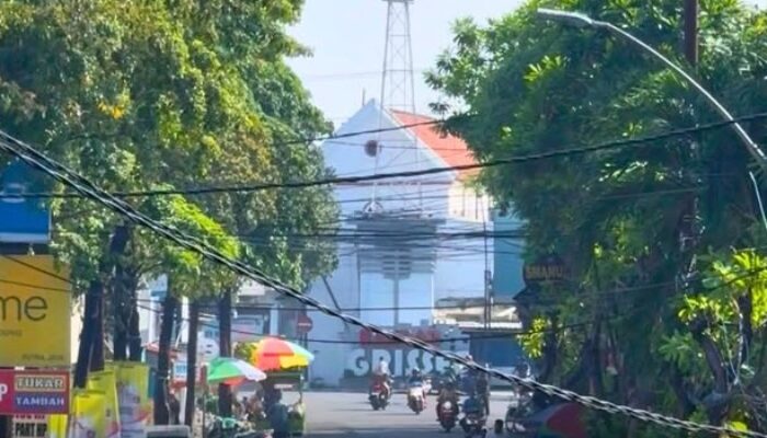 Pemkab Gresik Siapkan Relokasi Kabel Udara ke Bawah Tanah