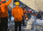 Musala Ponpes Al Khoziny Sidoarjo Ambruk, 1 Santri Tewas dan 79 Luka