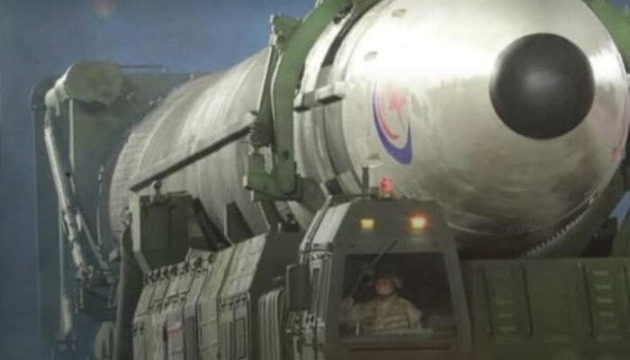 Korea Utara Kembali Uji Rudal Jelang Kunjungan Trump ke Korsel