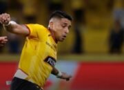 Dunia Sepak Bola Berduka, Mario Pineida Meninggal Dunia