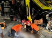 Sopir Bus PO Cahaya Trans Diamankan Polisi usai Terguling di Tol Krapyak