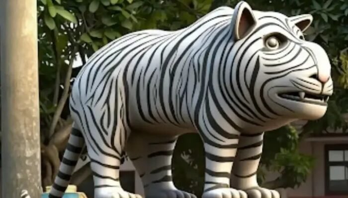 Patung Macan Putih di Kediri jadi Sorotan, Warganet Nilai Bentuk Tak Proporsional