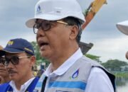 Direktur Utama PJT II Pantau Proses Pembangunan Kembali Tanggul Irigasi Kalimalang