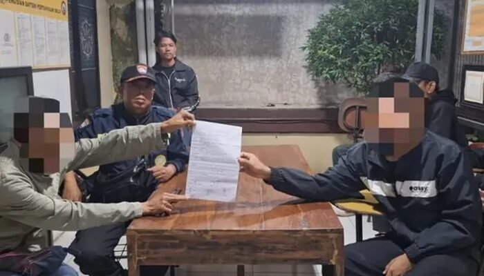 Geger! Warga Banguntapan Amankan 2 Pria yang Dipergoki di Kamar Mandi Berduaan