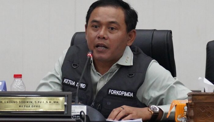 Tegas! Ketua DPRD Karawang Berikan Reaksi terhadap Banjir di Plawad dan Palumbonsari