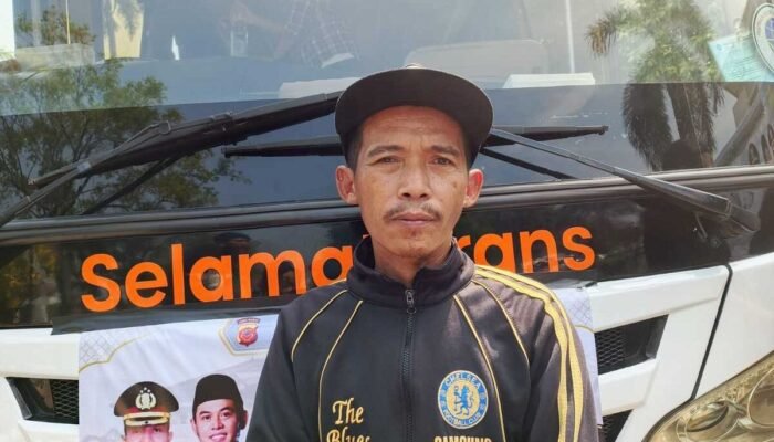 Tiga Tahun Menanti, Buruh Pabrik Asal Walahar Akhirnya Mudik Gratis Bersama Keluarga