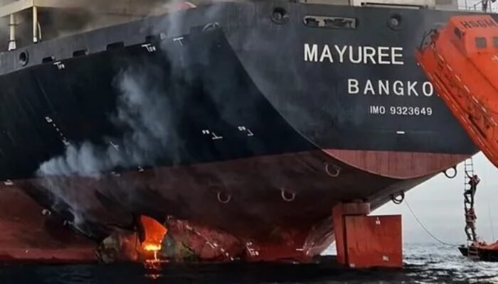 Jalur Minyak Dunia Terancam, Iran Serang Kapal Sipil dan Ancam Blokade