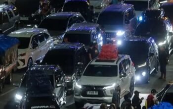 Jelang Lebaran 2026, Pelabuhan Merak Mulai Dipadati Pemudik dengan Mobil Pribadi