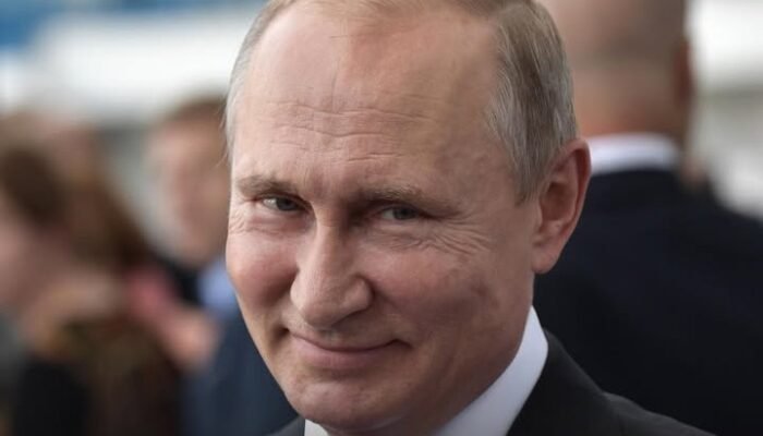 Pesawat Kargo Rusia Kirim 13 Ton Bantuan Medis untuk Iran