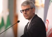 Trump Tunda Serangan ke Iran, Teheran Ancam Tutup Selat Hormuz