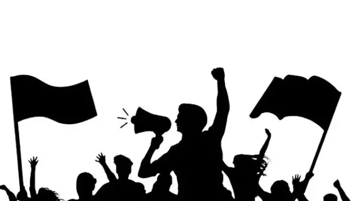 Diduga Terjadi Kasus Asusila, Warga Berbondong-Bondong Datangi Pesantren Tirtamulya Karawang