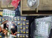 Toko Obat Ilegal Berkedok Konter HP Digerebek, Ribuan Pil Disita