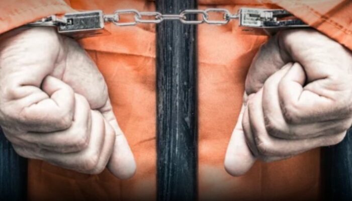 Polisi Periksa 2 Tersangka Penikaman Ketua Golkar, Pelaku Terancam Hukuman Mati