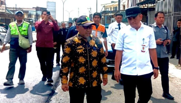 Pemkab Karawang Resmi Mulai Percepatan Perbaikan Infrastruktur Jalan di Berbagai Wilayah
