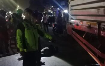 Parkir di Bahu Jalan, Truk Memicu Kecelakaan Maut di Bandung